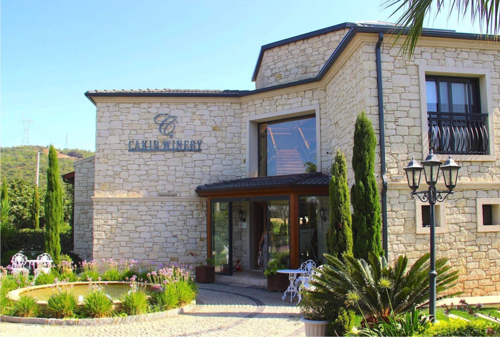 ÇAKIR Winery & Vineyards
