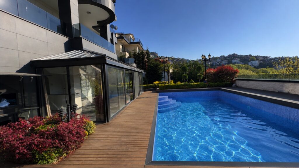 Doğayla Çevrili, Vadiye Hakim Villa